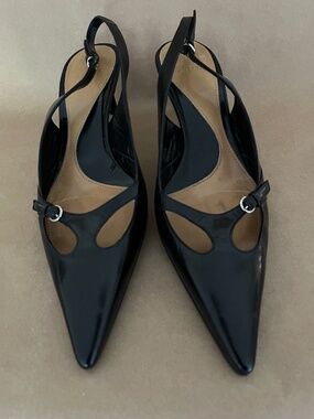Bally black leather kitten heel slingback  7.5 US / 38.0 FR